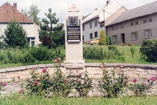Pomník Antonína cyrila Stojana v Beňově